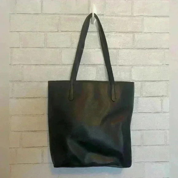 Kate Spade New York Daily Large Tote Black Saffiano - Picture 1 of 6